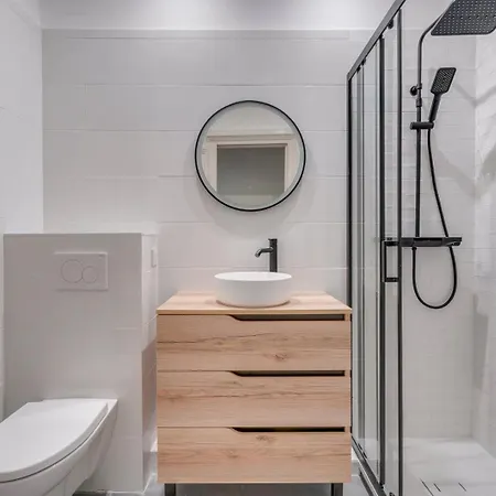 Lägenhet Bel Avec Terrasse Et Parking Prive