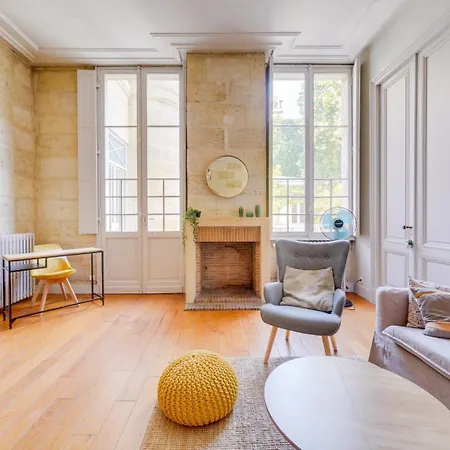 Bel Avec Terrasse Et Parking Prive * Bordeaux